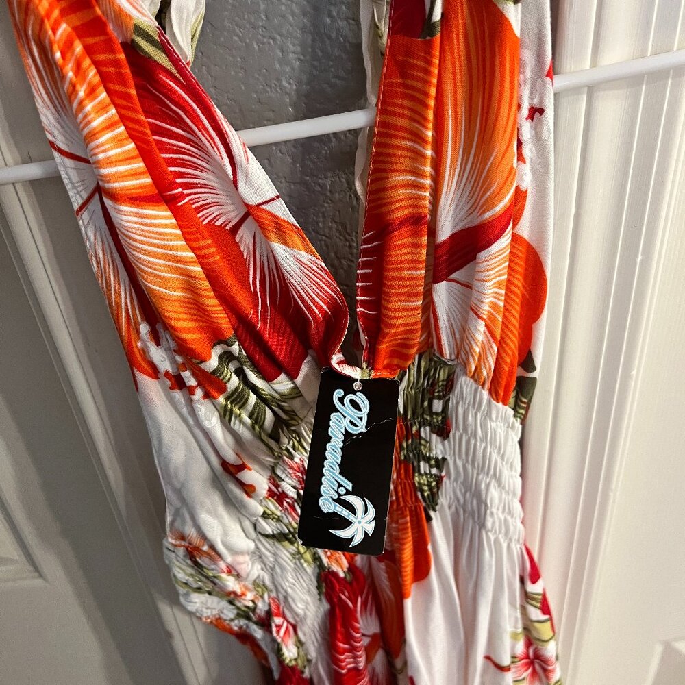 Paradise Tropical Halter Midi Dress – NWT 🌺